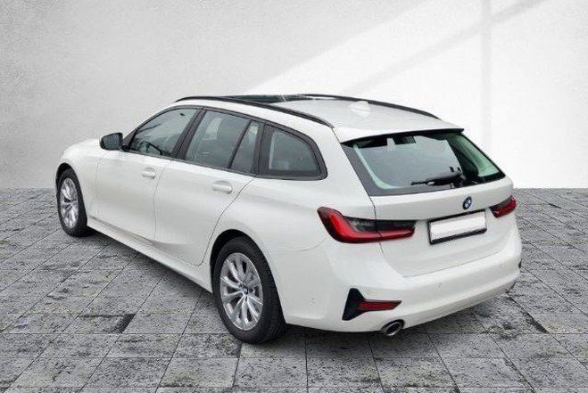 BMW Serie 3 Touring G21 330d xDrive 286 ch BVA8 Loun Blanc Alpin de 2021