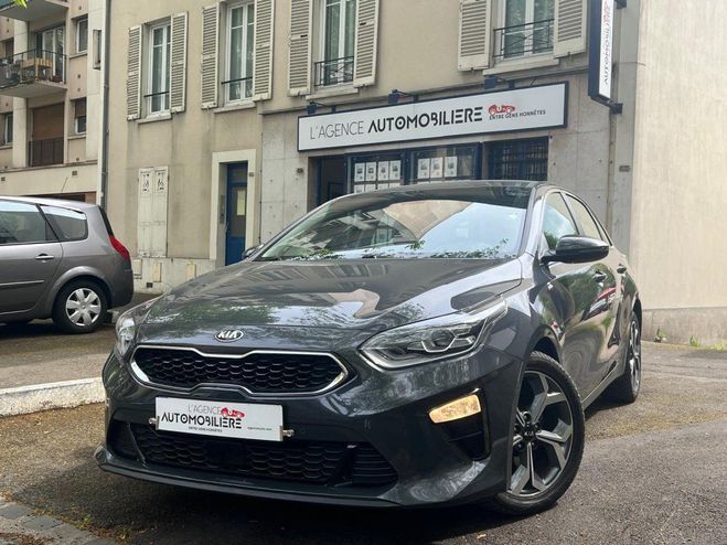 Kia Ceed d Ceed 5 1.4T 140 DCT7 SPI NAV TEC *GARA Gris de 2021