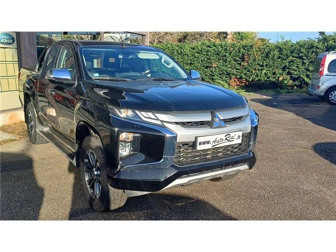 Mitsubishi L 200 CLUB CAB MY22 2.2 DI-D 150 AS&G 4WD INST NOIR de 2022