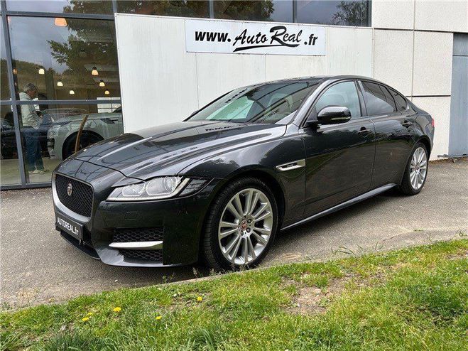 Jaguar XF 2.0 D - 180 ch BVA R-Sport Carpathian Grey de 2018