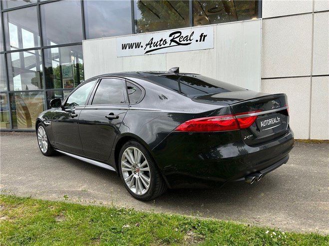 Jaguar XF 2.0 D - 180 ch BVA R-Sport Carpathian Grey de 2018