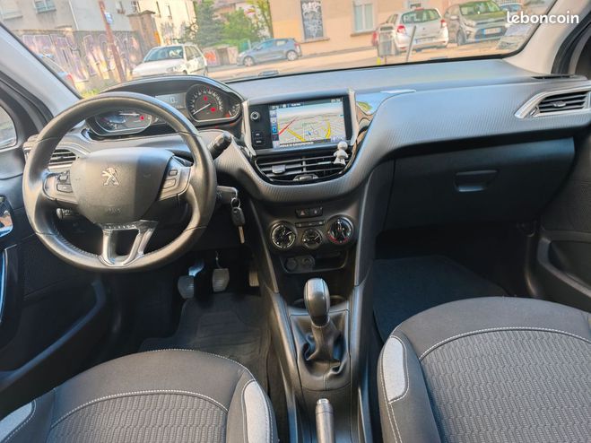 Peugeot 208 1.6 BlueHDi 100ch Style 5p Autre de 2016