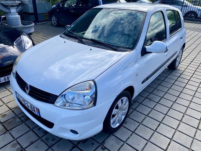 Renault Clio 1.2i - 8V Blanc Métallisé de 2009