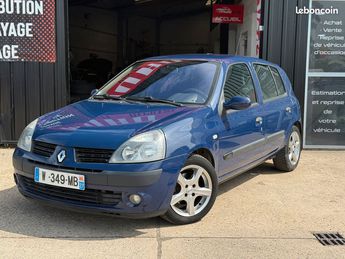  Voir détails -Renault Clio 2 1.5 dci 100ch 162 000 klm à vreux (27)