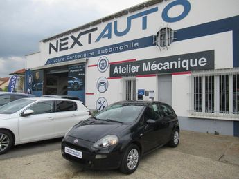  Voir détails -Fiat Punto 1.2 8V 69CH ITALIA 3P à  Le Coudray-Montceaux (91)