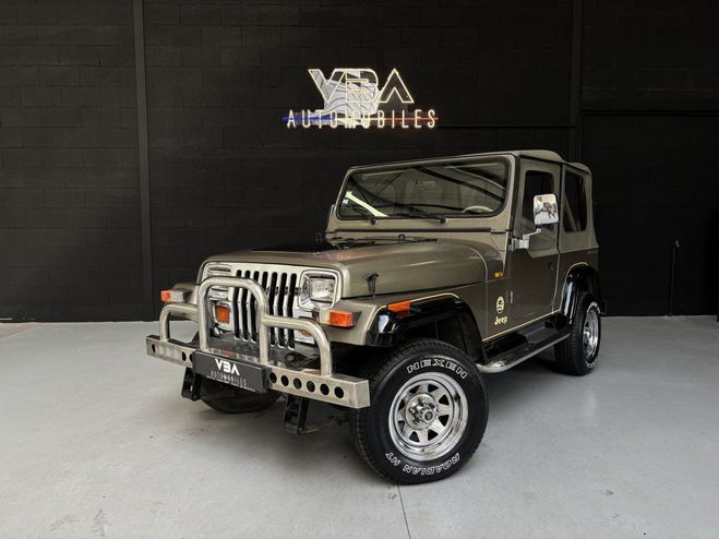 Jeep Wrangler 2.5 SAHARA, entièrement d'origine Vert de 1990
