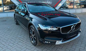  Voir détails -Volvo V90 CROSS COUNTRY D4 ADBLUE 190 AWD LUXE GEA à Saint-Patrice (37)