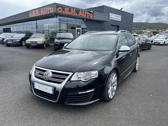  Voir détails -Volkswagen Passat 3.6 V6 FSI 300CH R36 4MOTION DSG6 à Aubire (63)