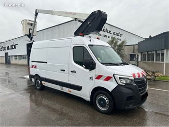  Voir détails -Renault Master fg l2h2 nacelle Klubb k32 3 places à   La Boisse (01)