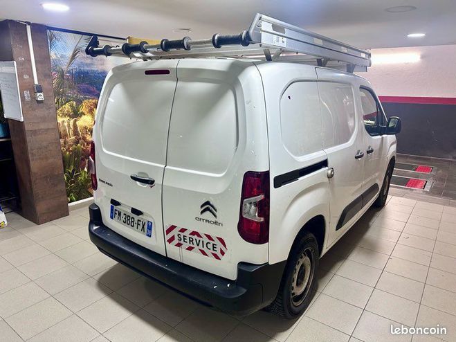 Citroen Berlingo 1.5 hdi 100cv très bon état à général Blanc de 2019