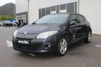  Voir détails -Renault Megane iii 1.5 dci 110 fap dynamique euro5 - ga à Sausset-les-Pins (13)