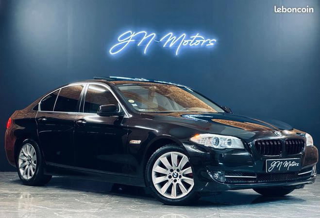 BMW Serie 5 525dA 204ch Garantie 12mois Entretien à  Noir de 2011