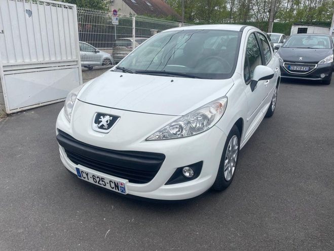 Peugeot 207 207+ 1.4 75ch Active Blanc de 2013