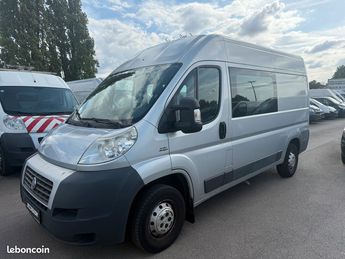  Voir détails -Ford Custom 2.2 tdci double cabines 6 places clim at à Montigny-en-Gohelle (62)