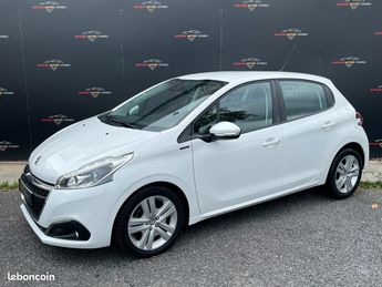  Voir détails -Peugeot 208 1.2 82ch S&S Signature à Bziers (34)