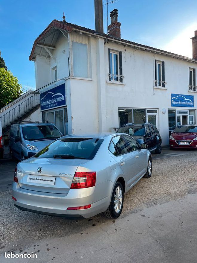 Renault Scenic 1.5 dCi 110 cv Bote auto Gris de 2013