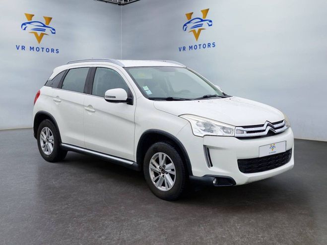Citroen C4 II 115ch finition Feel * GARANTIE 6 MOIS BLANC de 2017