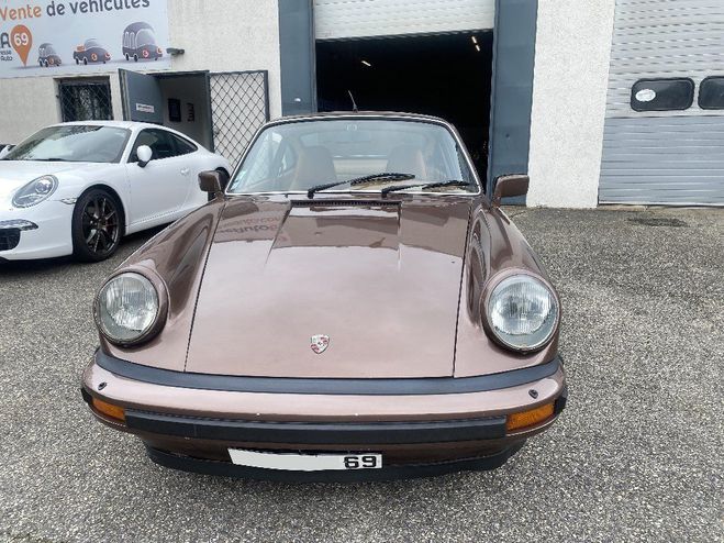 Porsche 911 Carrera 3.0 200 CV BVM5 Marron de 1976