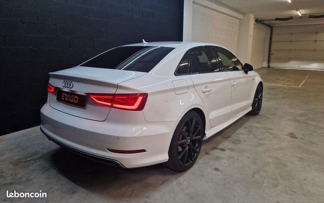 Audi A3 TDI 150 S-LINE S-TRONIC BERLINE Blanc de 2015