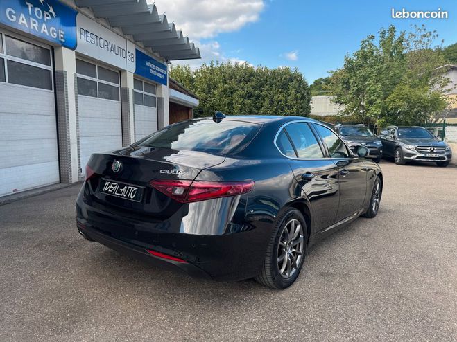 Alfa romeo Giulia 2.2 JTD 160ch Super AT8 Noir de 2019