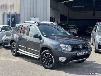  Voir détails -Dacia Duster (2) 1.5 DCI 110 Black Touch 4X4 1re Mai à Saint-Martin-d'Hres (38)