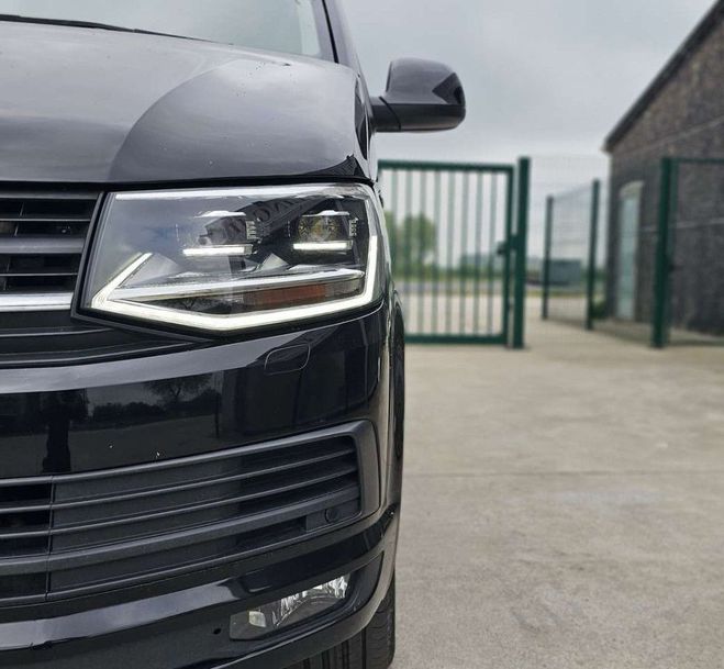 Volkswagen T6 Transporter 2.0 TDi SCR BUSINESS LINE DS Noir Métallisé de 