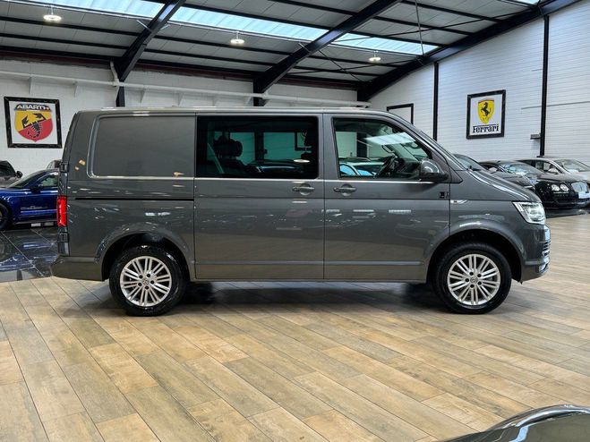 Volkswagen Transporter T6 2.0 TDI 204CV DSG7 4MOTION L1 5 PLACE Gris de 2018