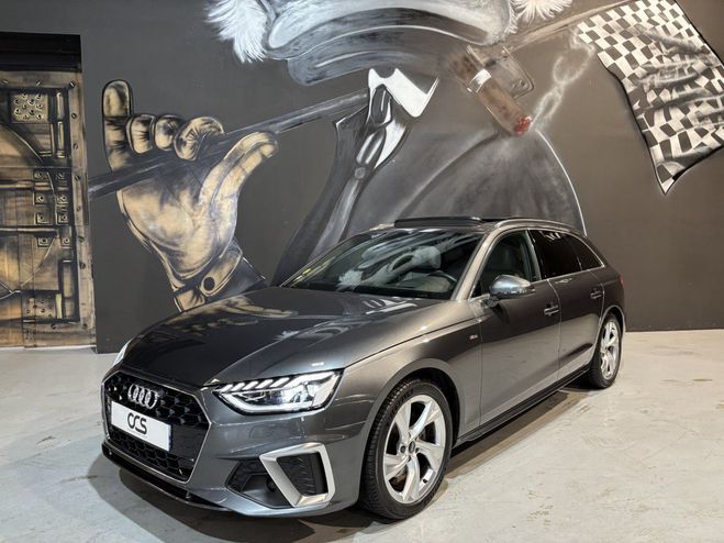 Audi A4 35 TDI 163 S tronic S Line Toit Ouvrant  Gris Foncé de 2021