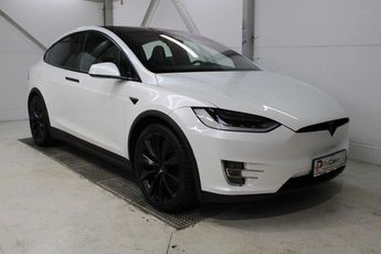  Voir détails -Tesla Model X 75D ~ Dual Motor 7 zit Shadow AutoPilot à Dendermonde (92)