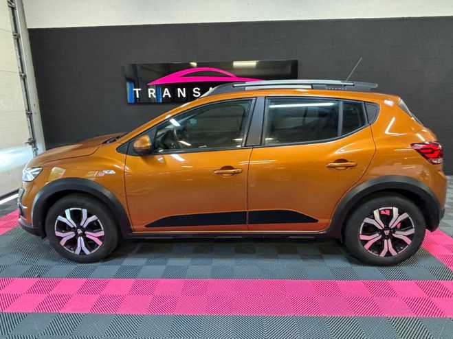 Dacia Sandero ECO-G 100 Stepway Confort/Suivi complet  Orange de 2021