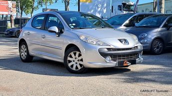  Voir détails -Peugeot 207 1.4 VTI 95 CV - TOIT PANORAMIQUE CLIMATI à Saint-Jory (31)