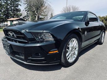  Voir détails -Ford Mustang COUP V6 3,7L BVA 23600KM à Bordeaux (33)