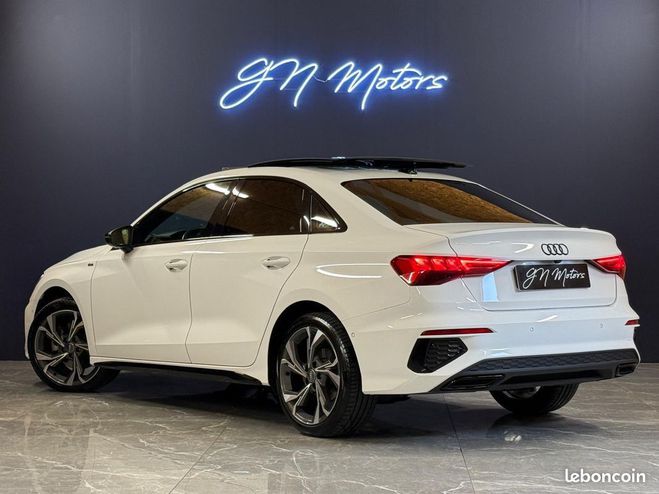 Audi A3 berline 35 tfsi 150 s line tronic 7 gara Blanc de 2021