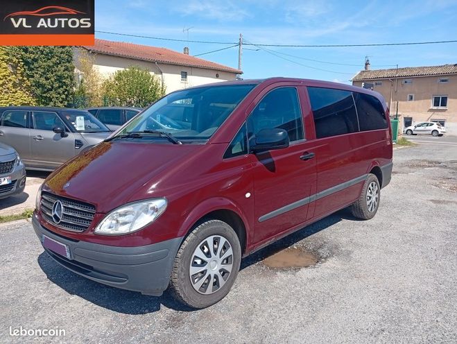 Mercedes Vito 115 CDI 8 places 150 cv Anne 2009 Rouge de 2009