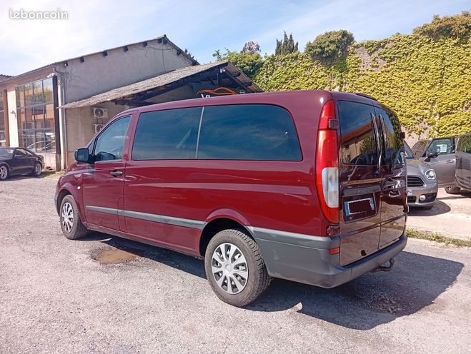 Mercedes Vito 115 CDI 8 places 150 cv Anne 2009 Rouge de 2009