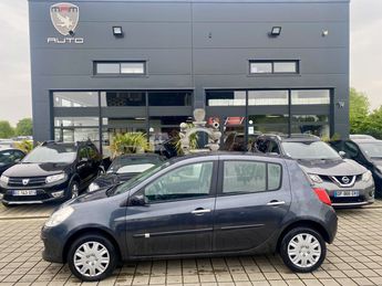  Voir détails -Renault Clio 1.2i 75ch Epression à Nouvoitou (35)