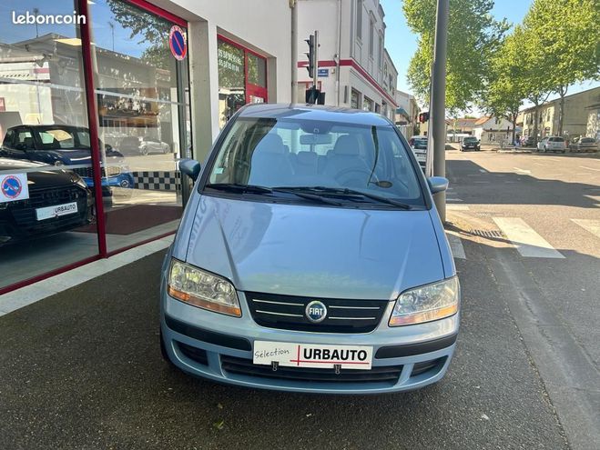 Fiat Idea 1.4 95CH Bleu de 2005