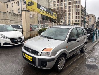  Voir détails -Ford Fusion 1.4 16V 80CH PLUS DURASHIFT à Pantin (93)