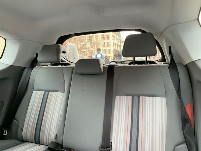 Peugeot 208 1.2 VTI ACTIVE 3P BLEU de 2013