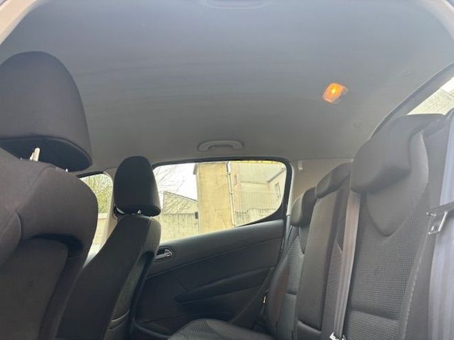 Peugeot 308 1.6 E-HDI112 FAP ACTIVE BMP6 5P BLEU C de 2012
