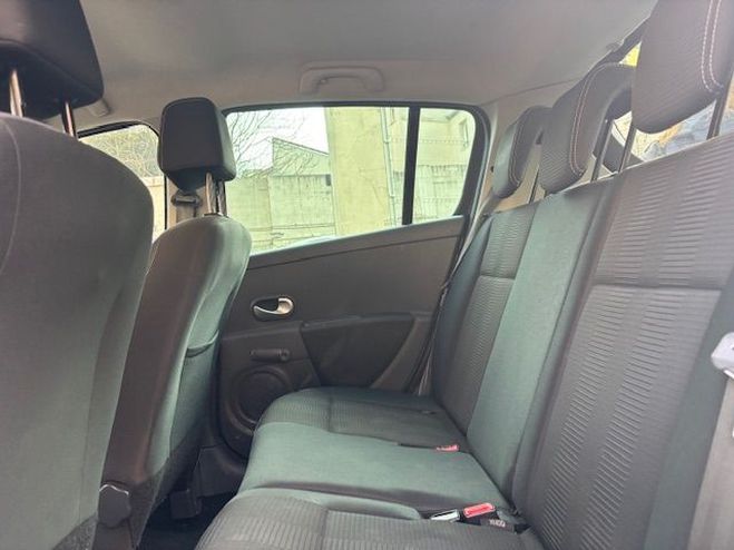 Renault Clio 1.2 TCE 100CH DYNAMIQUE 5P GRIS C de 2009