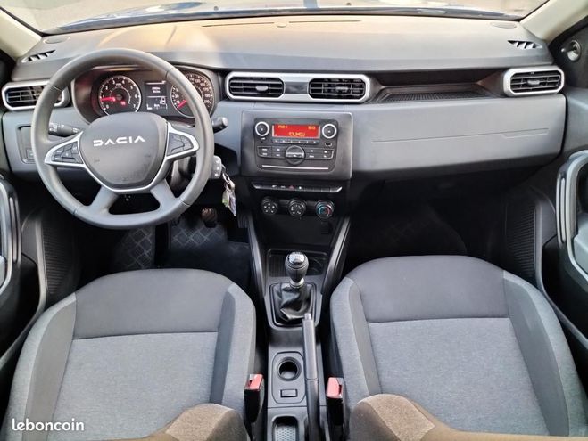 Dacia Duster 1.0 ECO-G 100 ESSENTIEL 4X2 ATTELAGE Bleu de 2023