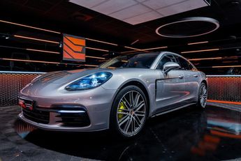  Voir détails -Porsche Panamera 4 E-HYBRIDE 462 PDK8 à Rivesaltes (66)