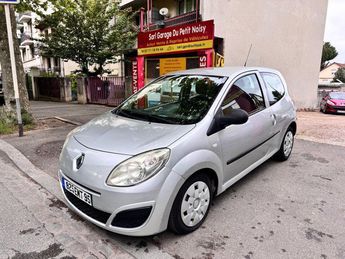  Voir détails -Renault Twingo II 1.2 60CH EXPRESSION à Noisy-le-Sec (93)
