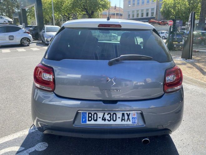 Citroen DS3 1.6 VTI SO CHIC Gris C de 2011