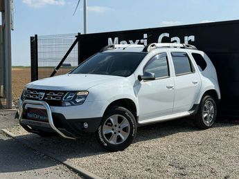  Voir détails -Dacia Duster 1.6i -62.000 km-Climatisation -1er propr à Chapelle--Oie (79)