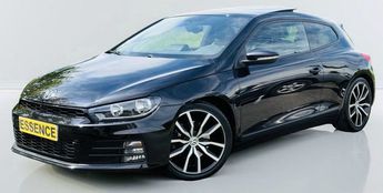  Voir détails -Volkswagen Scirocco 2.0 TSI 180 FLEX FUEL E85 Srie Limite  à Thiers (63)