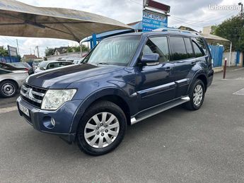  Voir détails -Mitsubishi Pajero long 7 places 3.2L DI-D premire main à Montfermeil (93)