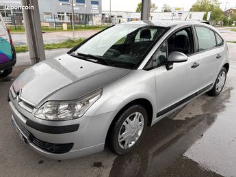  Voir détails -Citroen C4 5 portes essence boite mecanique vitesse à Thoiry (01)