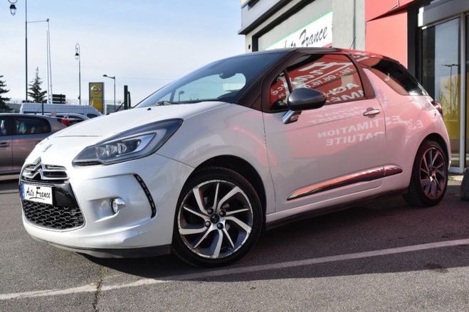 Citroen DS3 PURETECH 110CH INES DE LA FRESSANGE PARI BLANC de 2015